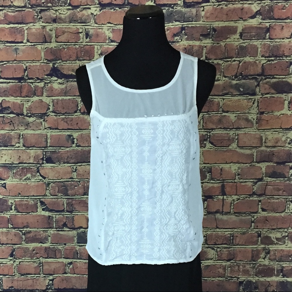 American Eagle White Sleeveless Blouse